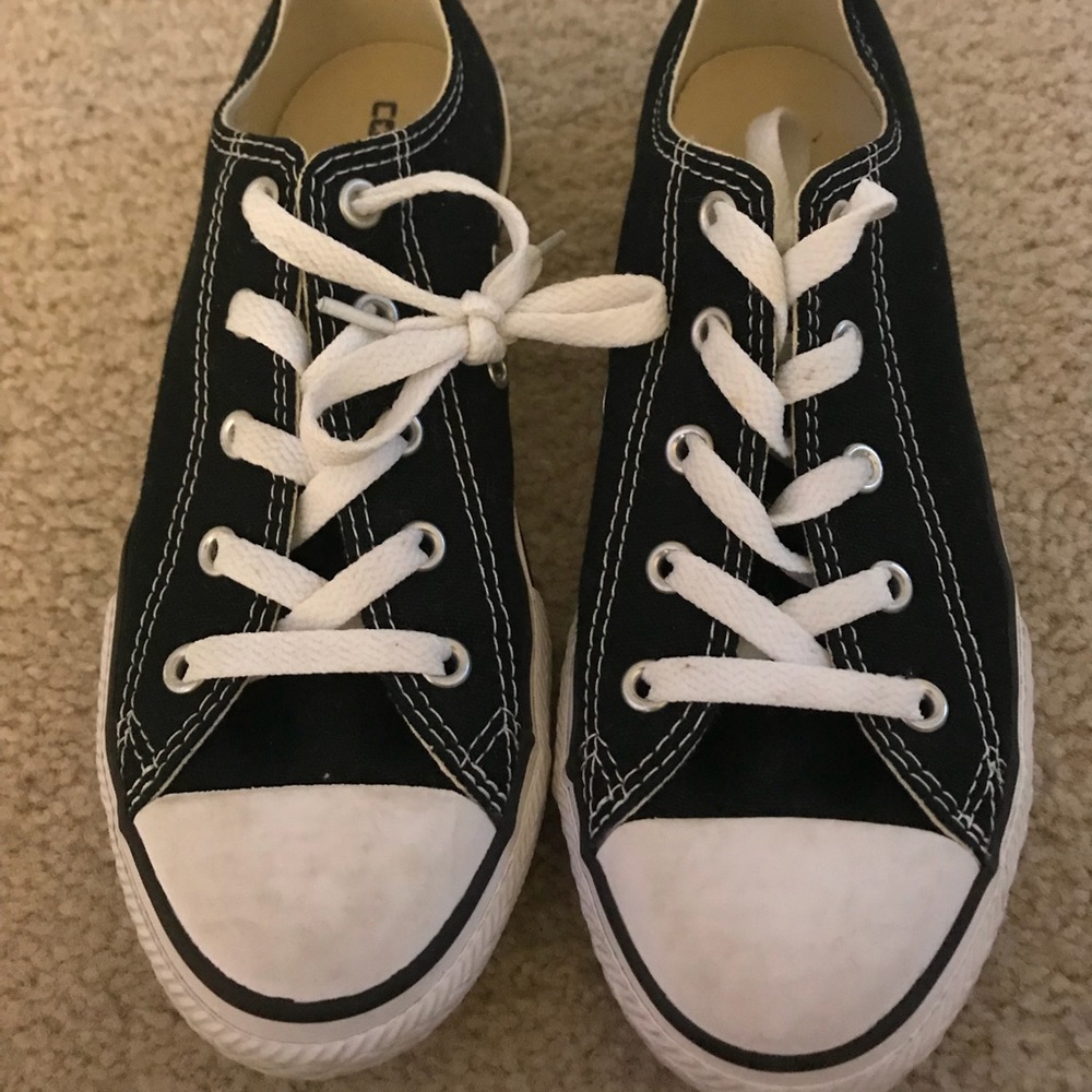 Black Converse